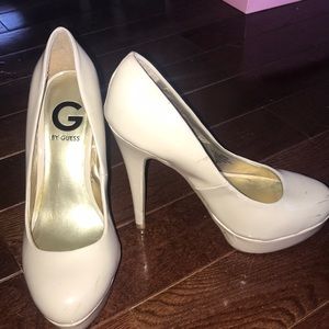 GUESS nude heels